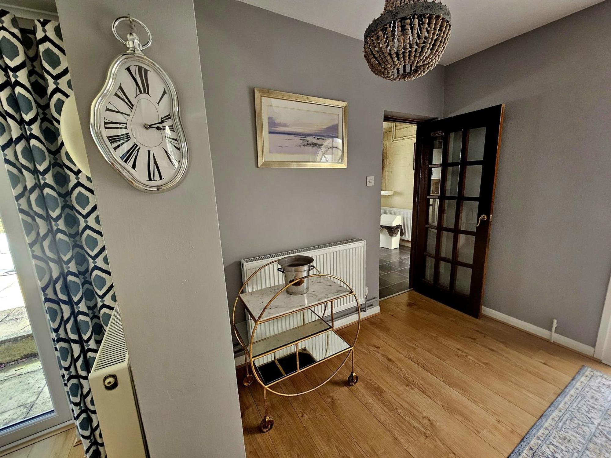 English Farmhouse Cottage กิลด์ฟอร์ด ภายนอก รูปภาพ