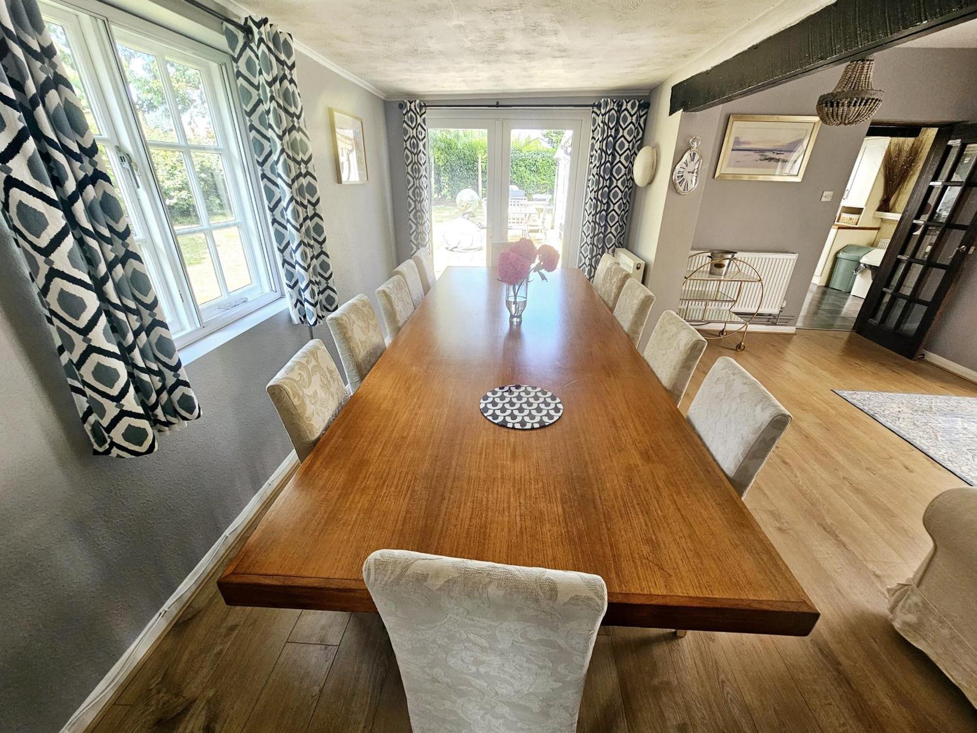 English Farmhouse Cottage กิลด์ฟอร์ด ภายนอก รูปภาพ