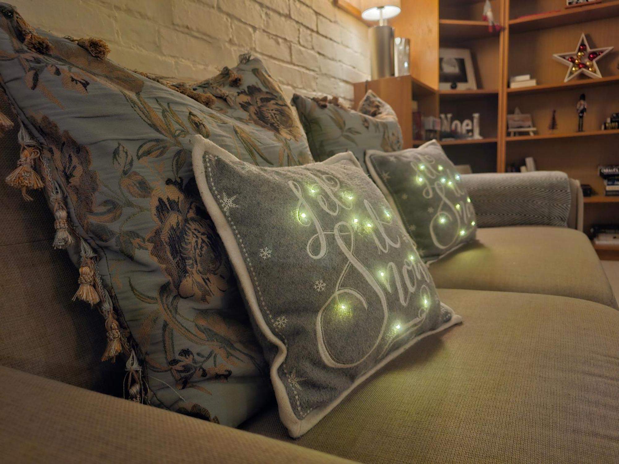 English Farmhouse Cottage กิลด์ฟอร์ด ภายนอก รูปภาพ